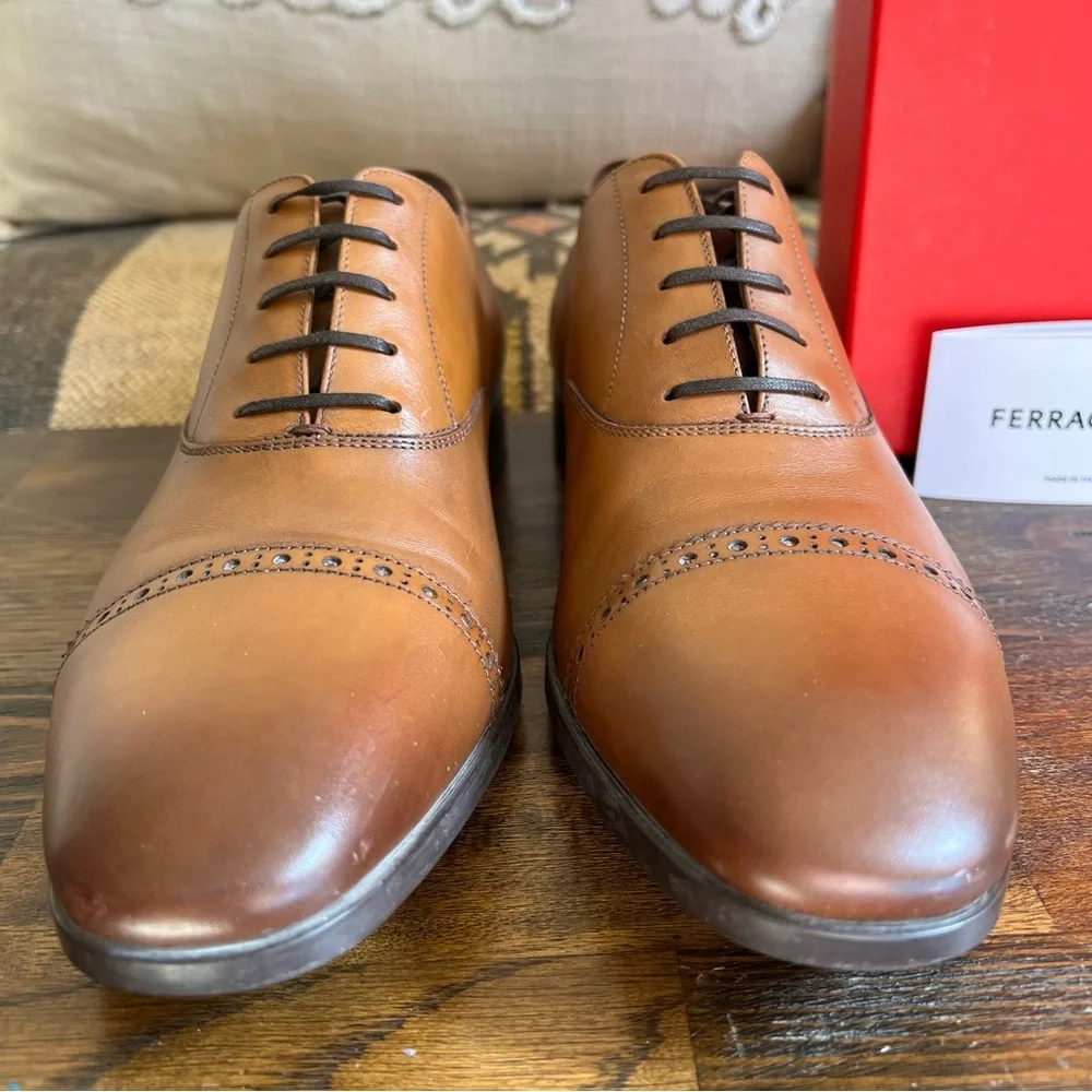 Salvatore Ferragamo Boston Brogue Burnished Leather Cap-Toe Oxfords 10.5 E